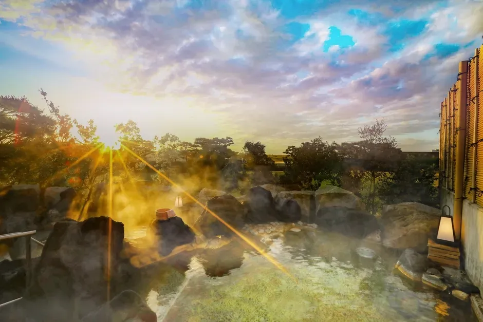 満点の星空も楽しめる露天風呂